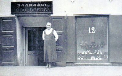 Goldberg Chatze shoe store in Põltsamaa
