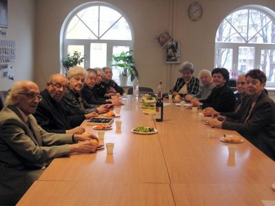 Senior community members at meeting - 2006
