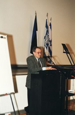 Gennadi Gramberg - Community Chairman 1990-1995
