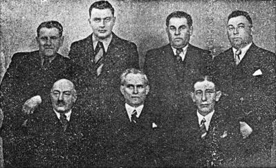 Pärnu Achdut leadership 1938-9
Left to right.
Bottom: Mihhail Grodinski, Matskin, Mandelkorn
Top: Leppo Gordin, Jeremias Krakusen, Samuel Gordin, Schabtai Permand
