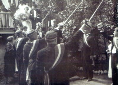 1934 - Wedding of Aleksander and Olga Kan, Tartu 1934.
Friends from Limuvia
Keywords: [weddings]