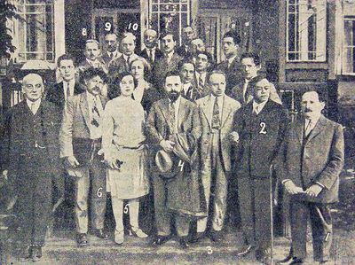 East European Tarbut gathering in Zopot - July 1928
1 - Moshe Cohen (Lithuania), 2 - Zeev Jabotinsky (Palestine), 3 - Jacob Cohen (Poland), 4 - Izhak Grinboim, 5 - Mme Cohen, 6 - Shaul Tchernichovski (Berlin), 7 - Dr A. Bernstein (Estonia), 8 - Moshe Gordon, 9 - J. Eiges (Warsaw), 10 - Josef Heftmann
