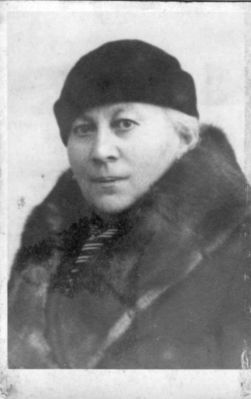 Tallinn kantor Gurevitsch wife - Mme Esther Gurevitsch
Keywords: [G]