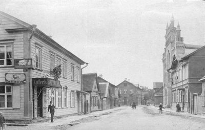 Tallinn synagogue ( 9) at  Maakri 5 (1883-1944)
Built in 1883, destroyed by bombardement in 1944
