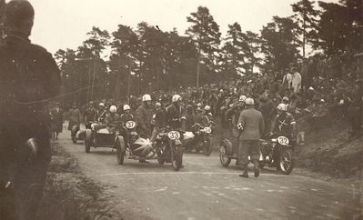 Motorcycle road racing - 1933.
N33 - Savel Kletsky and Edgar Veeremaa.
File information
