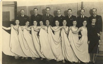 1939 - Gymnastics team 10/3/1939
