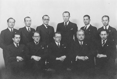 Maccabi leadership
Left to right.
Top row: ?, David Schagal, ?, Noson Stark, Haim Schur ,  Benjamin (Haim) Kitt
Bottom row: Leo Epstein, Leopold Markovitsch, Solomon Judeikin, ?, Poiska Meiertal
