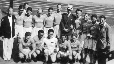 Maccabi soccer team - 1939, Tallinn
Left to right.
Top: Benjamin (Haim) Kitt, Luri, Rybka, Scher; Leo Goldmann; Josef Pakkin; trainer Kaljot; David Raichman; David Pärtel; M. Heimann; Koppel Koslovski;
At the bottom: Meir Levin; M. Beilinson; Jascha Klutschik; B. Heimann; Maslovski
