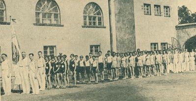 1934 - Estonian Sport games
The Sport games were held on 15-17.6.1934 in Tallinn. Maccabi team in front of the Tallinn Jewish school.
