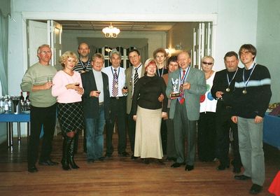 Maccabi tennis club team - 2004
Left to right - players only
X, X, Vadim Veizman, the Estonia tennis federation vice president Jaak Ulman, Avi Dobrusch, Marek Pakkin, X, X, X, the Maccabi champion Grigori Tabachnik, X, Lev Kofman, Daniel Aronovitsch

