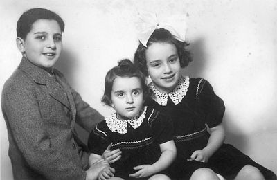 Osja, Ruth and Inna Braschinsky
