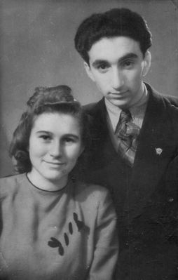 Rusinov family 19/11/1948
Rafael Rusinov and Dveira Rusinov (Vigderhouse)
