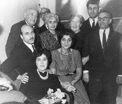 At Ida Delski birthday at Viru str. Tallinn ~ 1960
Left to right.
Standing - Miron Glant, Abe Luvistsuk, Hana Luvistsuk (Kamenovski), Mery Scheberstein (Fürst), ?, Anatoli Scheberstein 
Sitting - Tusja Delski, Ida Delski, Rosi Fürst (Prensky)
Keywords: [L] [G] [P] [S]