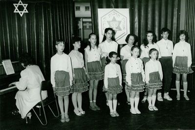 Tartu Jewish ansamble "Shiri" founded in 1988 by Moshe Michelson
