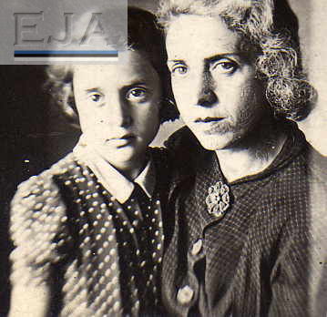 Dora Braschinsky (Levin) with Ruth - Kilmez, Kirov oblast - ~ 1942
