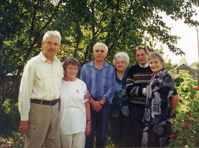 Pärnu people in Valga
Left to right.
Lev Birin (1928-2006), Shifra Gordin, Gabriel Birin, Lea Katz (Haitov), Benno Gordin, Miriam Gordin 
