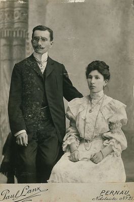 Brisk - Herman and Hilda  (~1904)
Herman Brisk and Hilda Brisk (nee Gordin)
Keywords: [G]