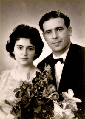 Roza and Bernhard (Dov) Braschinsky wedding picture
