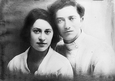 Ida Priver (Babst)
Ida (Jehudit) Priver (Babst) with her husband.
Ida was the first person who emigrated from Estonia to Palestine (in 1921). Writer. 
