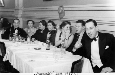 Maccabi celebration 1937.
Left to right: ?, ?, ?, ?, Rascha (Raja) Bam (Koslovski), ?, ?
