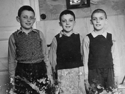 Bam children - all killed by nazis in 1941
Left to right
Schaike, Isak and Abram Bam
Keywords: holocaust