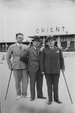 Judeikins and Lazikin ~ 1930
Left to right: Solomon Judeikin, Selik Judeikin, Isaac Lazikin
