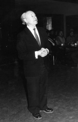 Michelson Moshe
M. Michelson speaking in Tartu 16/3/1990
