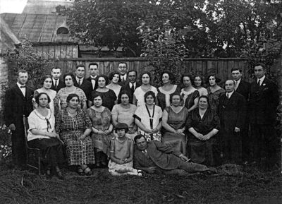 Probably Melamed family with friends - Tartu
