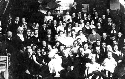 Elieser Piel and Rosa Piel (Zimbalov) wedding - 24.3.1935 - Tallinn
Left to right.

IV row from top, V from left Fanja Rivka Zimbalov; in the middle Elieser ad Rosa Piel; left from them Ljuba Piel
