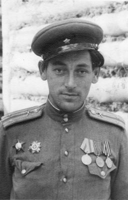 Schapiro Tsemach in the Soviet army
