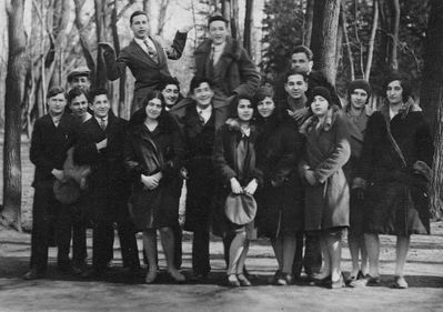 Tallinn - 1930.  Jewish gymnasium students 1930
Left to right.
On top: Isi Itskovitsch, Nechemia Levanon (Levitan), ?
In front: 
