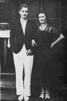 Vera Usvanski (Schapiro) with Josef Usvanski
