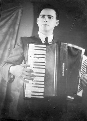 Haim (Garry) Zipukov, Slobodskoi,  25/1/1947
