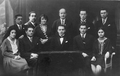 Akademischer Verein ?
Sitting second from right Schmuel Saltsman, center - Bass
