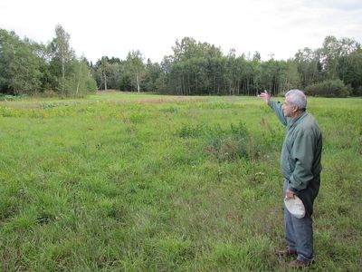 Vaivara camp site - 9.2010
Shown by Boris Lipkin, long time Vaivara camp researcher
