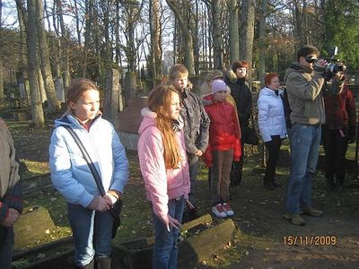 In memory of 34 Jewish children killed in Pärnu. Opening ceremony on 15.11.2009
