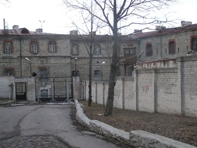 Tallinn Central (Patarei) prison
Most of the Jews (men), who remained in Tallinn, were held here in September/October 1941 and were taken from here to their last destination: woods near Tallinn (Männiku) to be shot there
