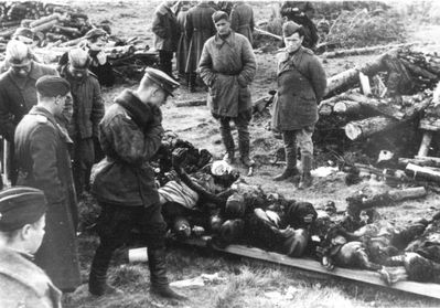 1944 - Klooga - foreign journalists inspecting the site of mass murdering
The concentration camp was liberated by Soviet Army on 28/9/1944. There were no known Estonian Jews in this camp.
Keywords: [History]