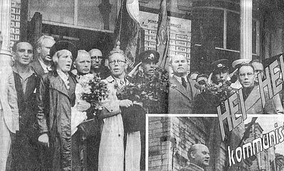 1940 - at Balti jaam - Estonia accepted to USSR
Estonian delegation returned from Moscow (8/8/1940). Second from left Josef Goldmann - II Secretary of the Soviet Estonia Komsomol. Jossi Goldmann was left in Estonia for underground work under the nazis (partizan work).  Josef was betrayed by Väher (Vaher) and hung in the Batarei prison. 
