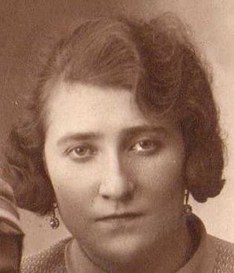 Anna Jofan (Levinovitsch) (1905-1944 [img]http://muuseum.jewish.ee/md.gif[/img])
