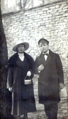 Abram Kaplan (1874-1964) and Anna Kaplan (Pertsovski) (1884-1965)
