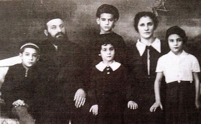 Bar-On (Baron) family in 1937
Left to right: Schimschon, Avraham David, Israel Zeev, Sara, Ethel, Hana Dina
