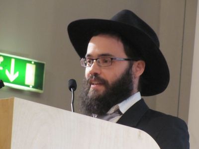 b5. Efraim Shmuel Kot - the Chief Rabbi of Estonia 
