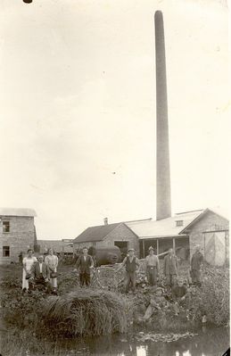 Judelovitsch pottery factory. Paide, 1937
