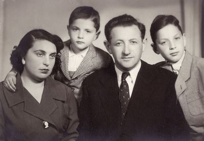 Braude family. 30.6.1958, Lublin
Ljuba and Misha Braude with children Ima and Jasha
