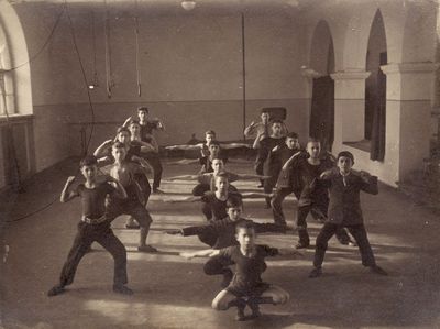 In the Tallinn Jewish gymnasium
