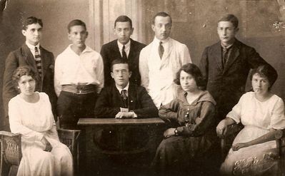 Members of the "Haluz" Dorpat in 26.8.1921. Farewell party to the first estonian haluza to go to Palestine - Ida Priver (Babst)
Left to right.
Standing: ?, Moshe (Mischa) Sela (Selmanovitsch), Josef Goldberg, Nachum Gurevitsch, Reuven Selmanovitsch
Sitting: Ella Amitan-Vilenski, Leib Vilenski, Ida Priver (Babst), Ethel Vilenski
Keywords: [S] [V] [G] [B]