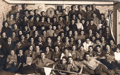 1933 - Hashomer - Nezach - 15.10.1933
1933 - Hashomer - Nezach - 15.10.1933
Legion קליל "ה"י
13/10/1933 
