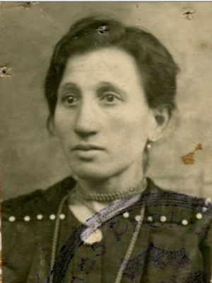 Sara Blechman (Gordon / Gordin) (1880-1941 [img]http://muuseum.jewish.ee/md.gif[/img])
