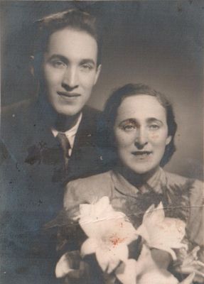 Andres Sikk and Lipscha (Lilian, Lilja) Sikk (Katzin) (1904-194X  [img]http://muuseum.jewish.ee/md.gif[/img])
Keywords: [S]